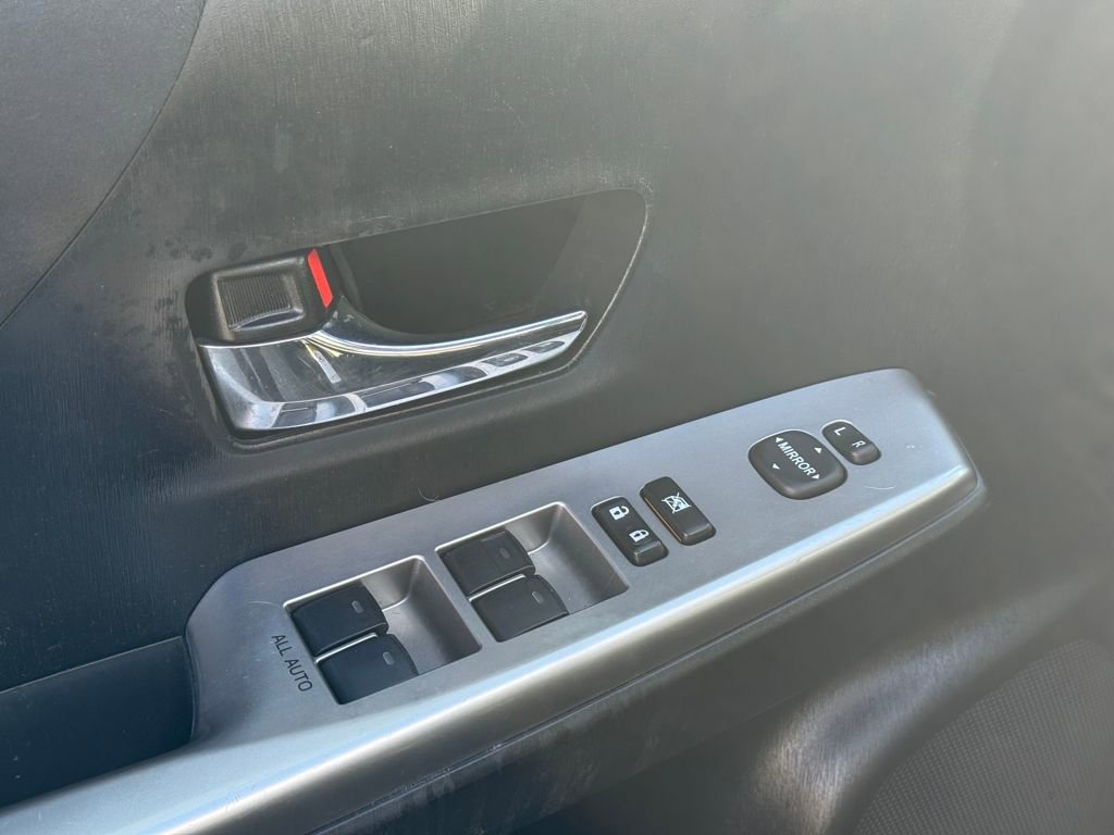 Used 2017 Toyota Prius V Three image 20