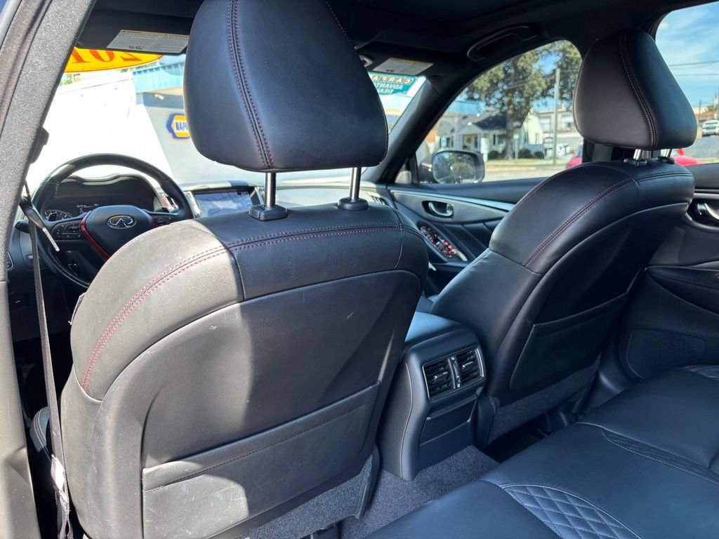 Used 2018 INFINITI Q50 Red Sport 400 AWD/4WD image 24