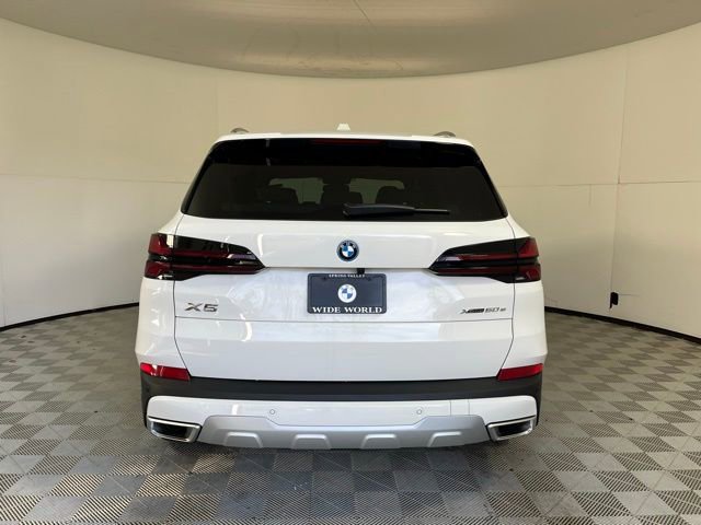 New 2026 BMW X5 xDrive50e AWD/4WD image 6
