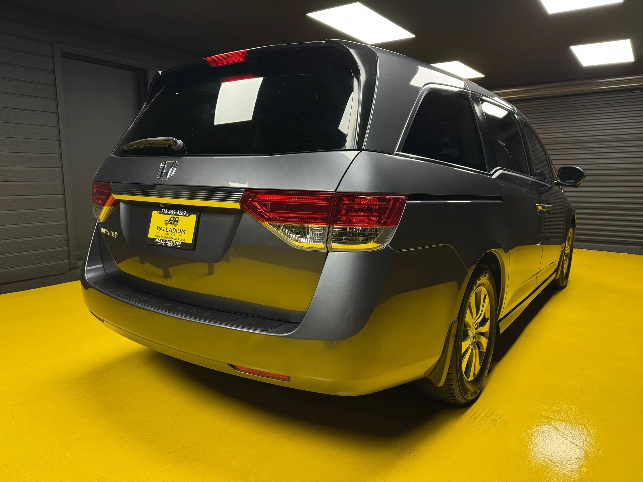 Used 2014 Honda Odyssey EX-L image 6