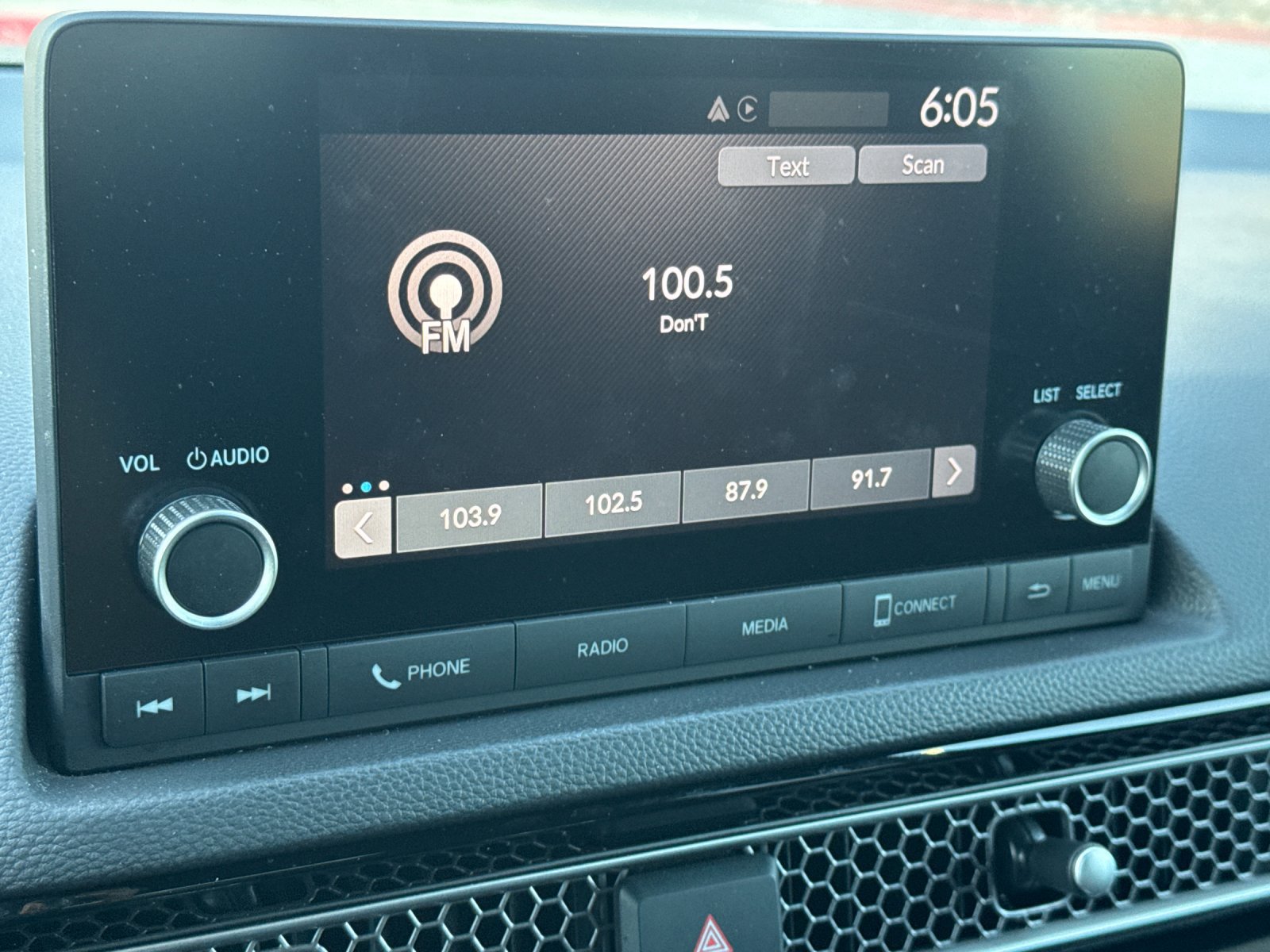 Used 2025 Honda Civic Sport image 17