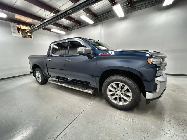 Certified 2020 Chevrolet Silverado 1500 LTZ w/ LTZ Premium Package AWD/4WD image 9