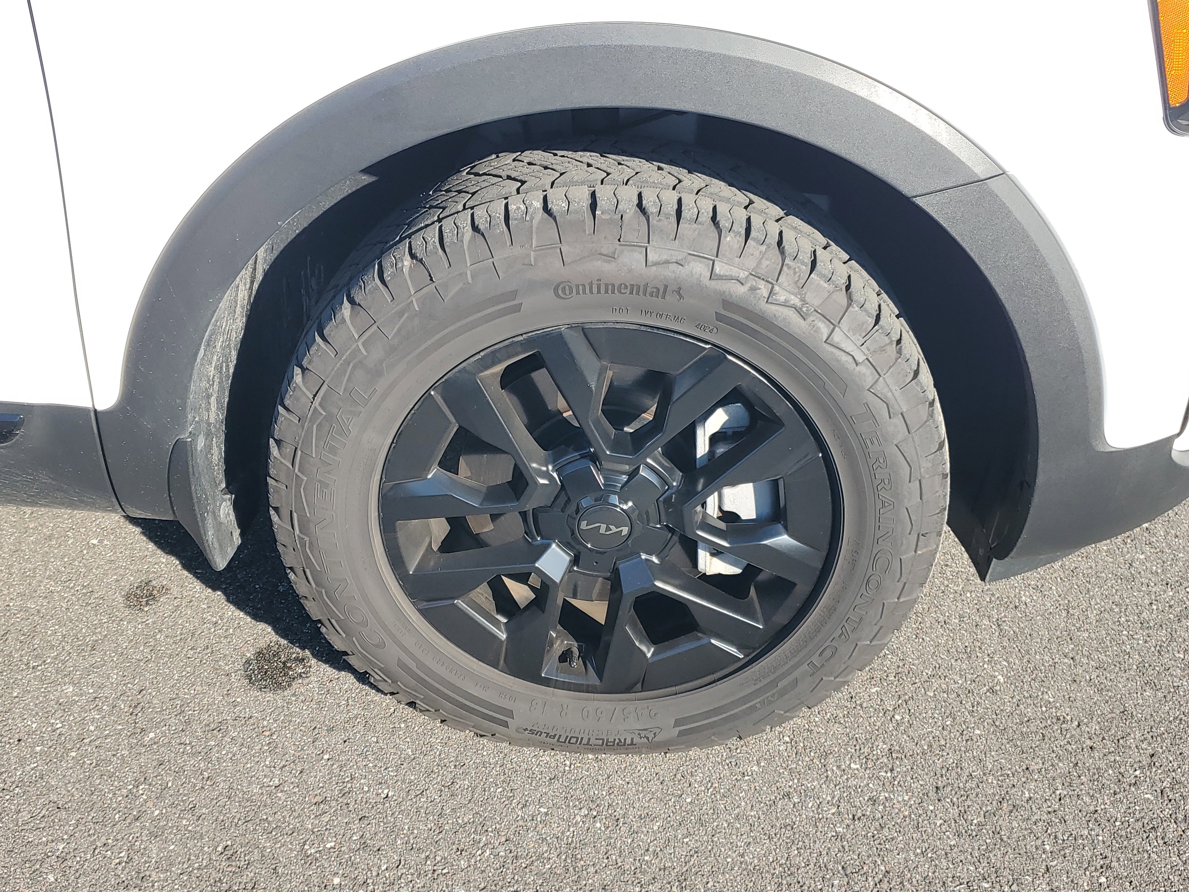 Certified 2025 Kia Telluride AWD image 42