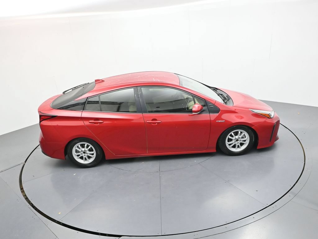 Used 2021 Toyota Prius LE FWD image 30