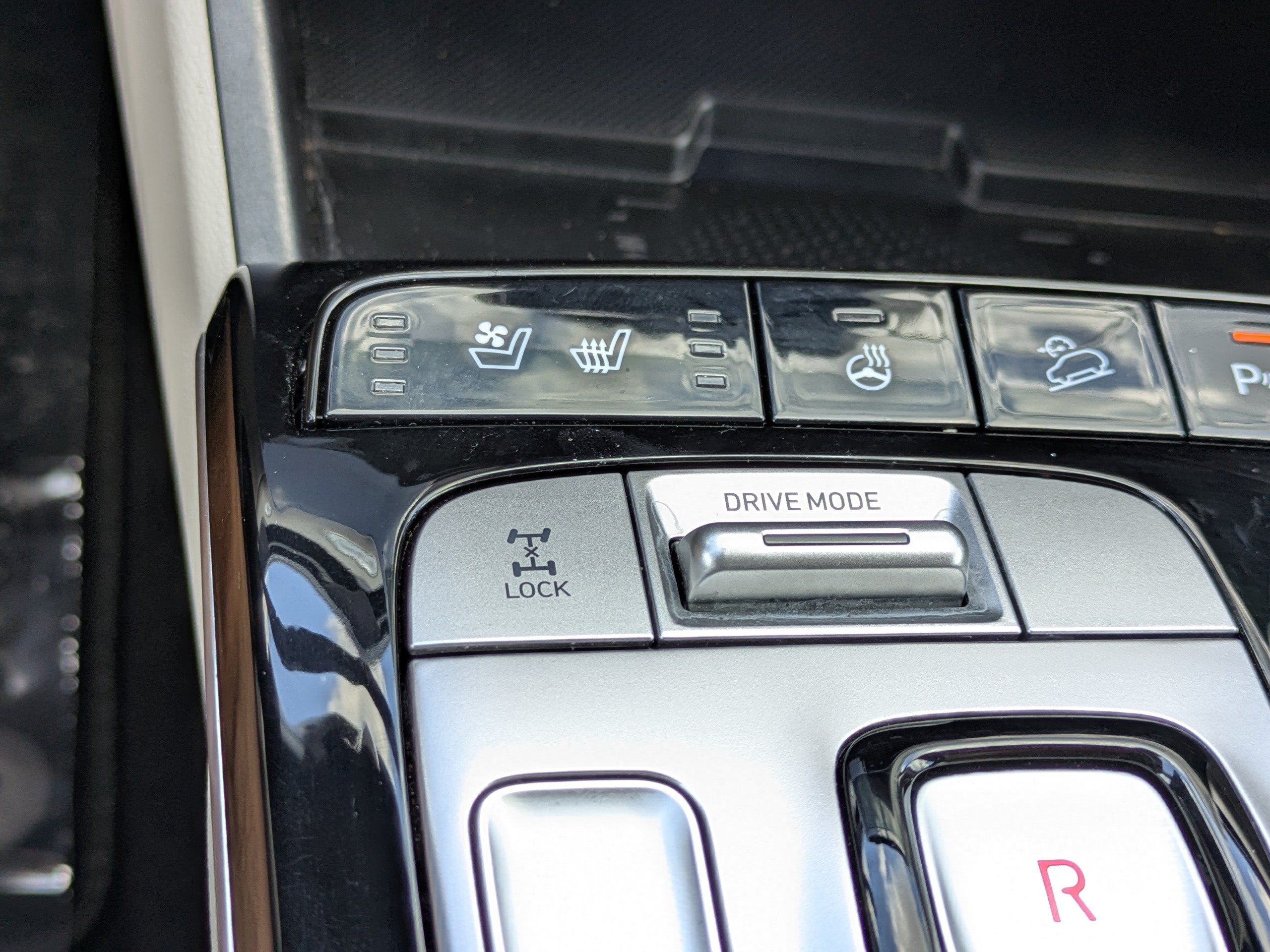 Used 2024 Hyundai Tucson Limited AWD/4WD image 30