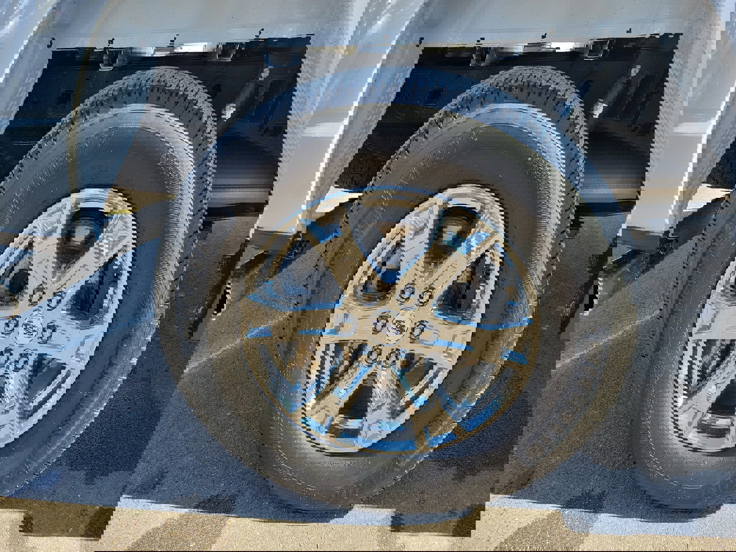 Used 2023 Ford F150 XLT w/ Equipment Group 302A High image 5