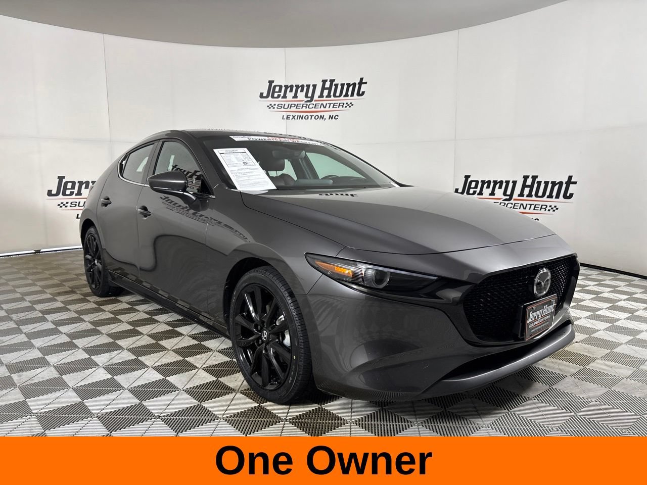 Used 2025 MAZDA MAZDA3 2.5 S Hatchback w/ Premium Pkg FWD image 4