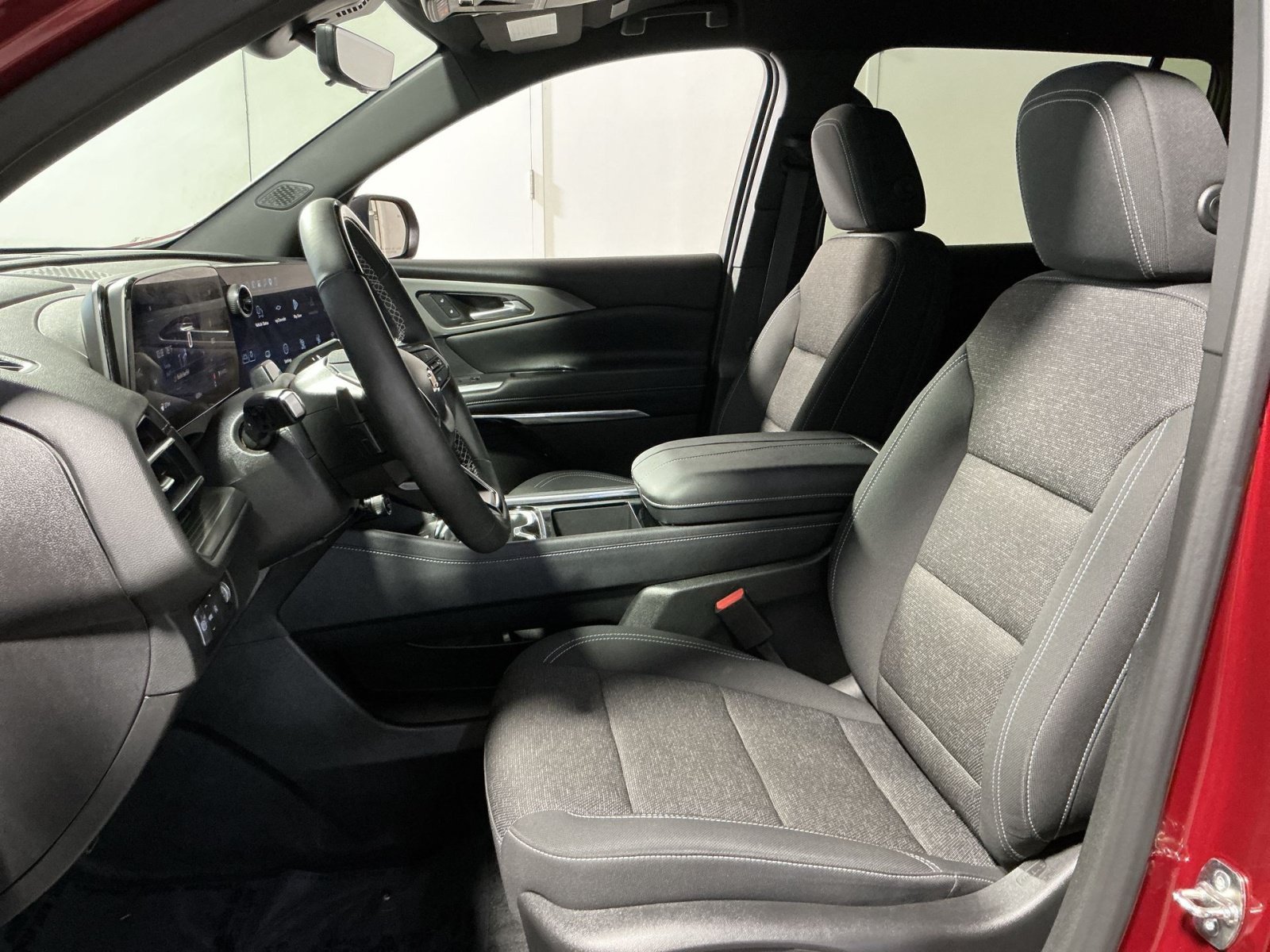 New 2026 Chevrolet Traverse LT w/ Enhanced Driving Package FWD image 14