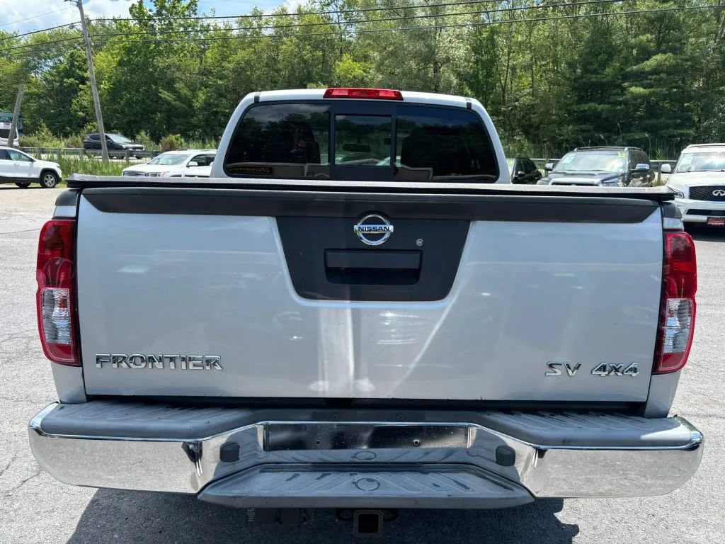 Used 2018 Nissan Frontier SV AWD/4WD image 7