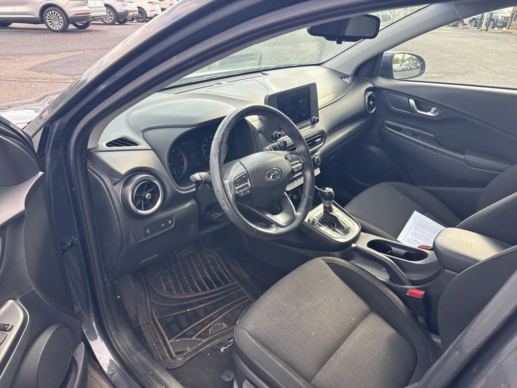 Used 2022 Hyundai Kona SEL w/ Convenience Package AWD/4WD image 9