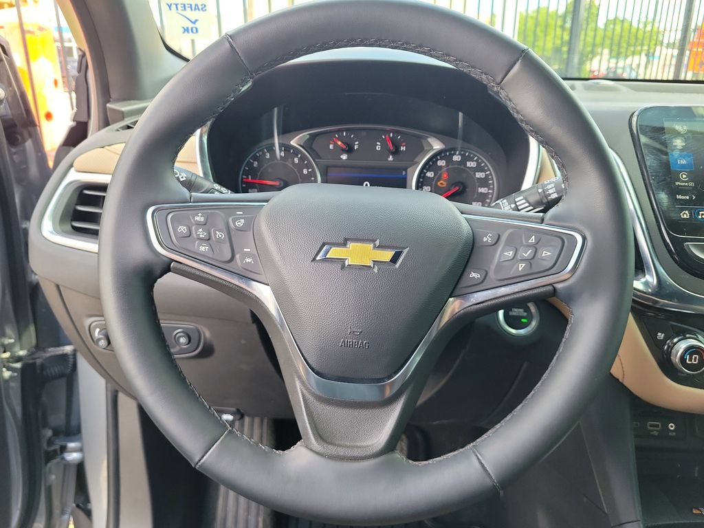 Used 2024 Chevrolet Equinox Premier AWD/4WD image 23