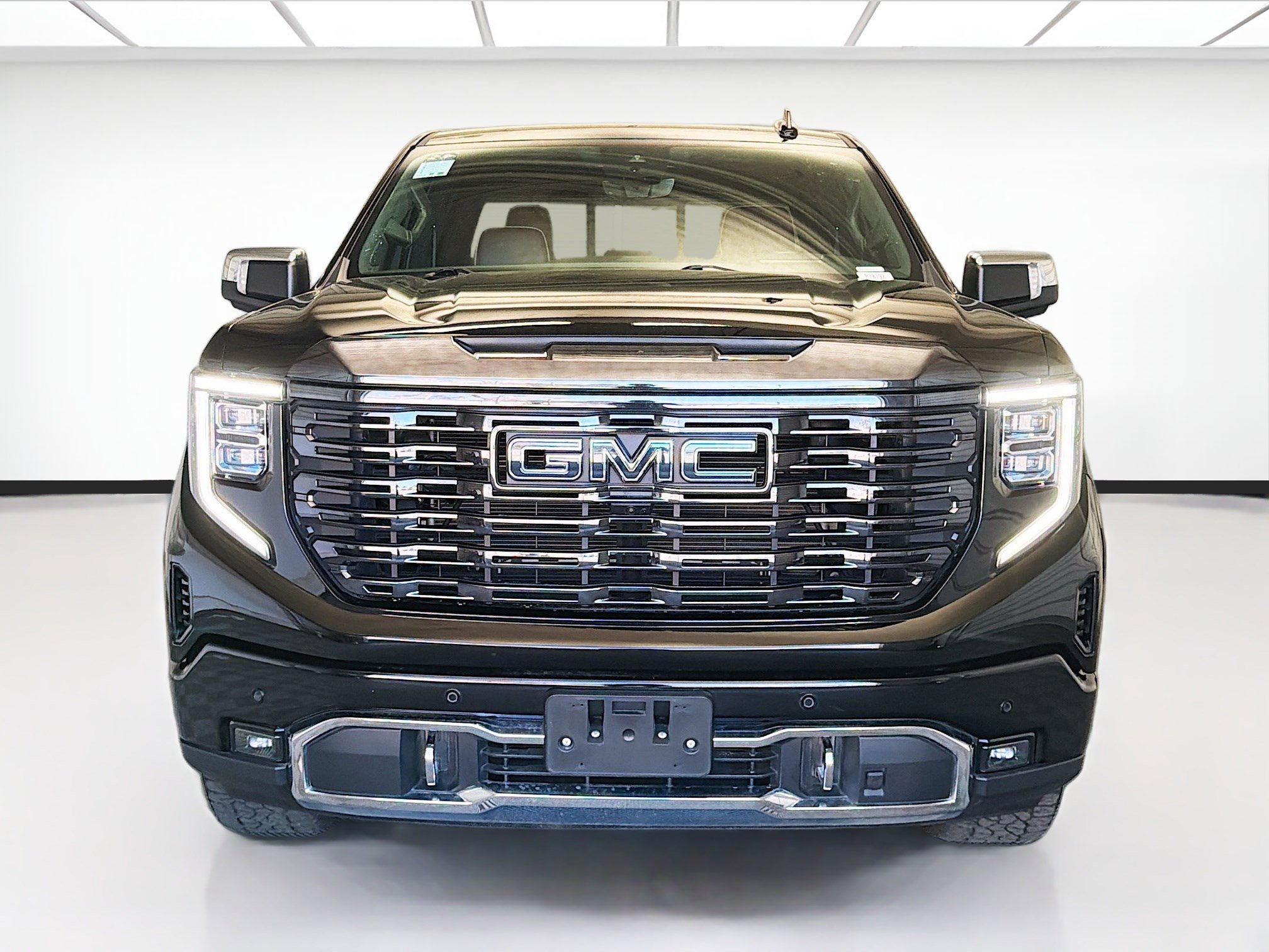 Used 2022 GMC Sierra 1500 Denali Ultimate image 2