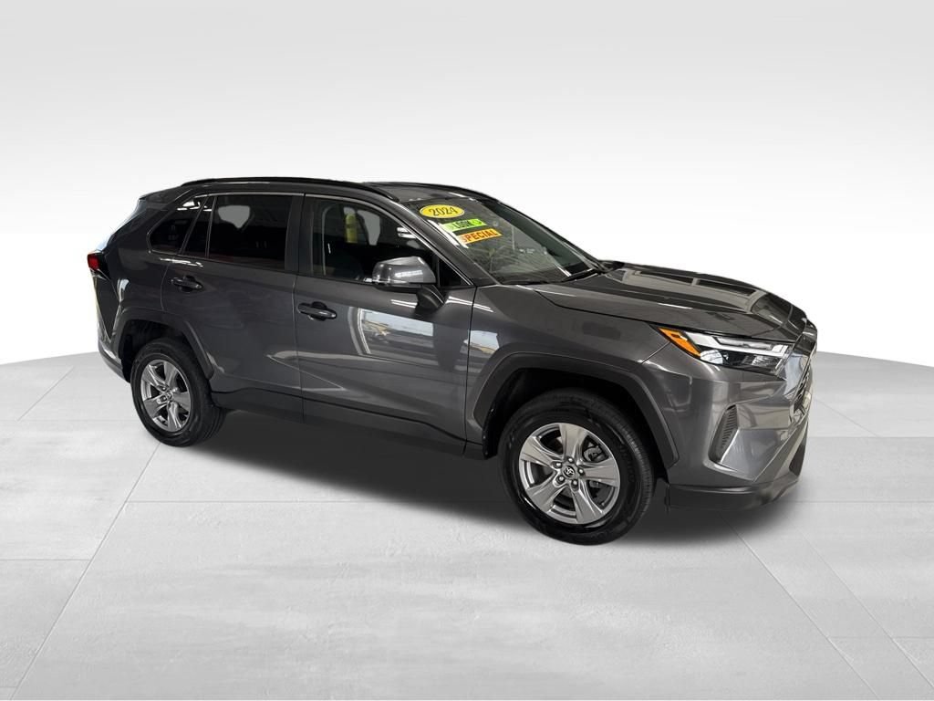 Used 2024 Toyota RAV4 XLE FWD image 7