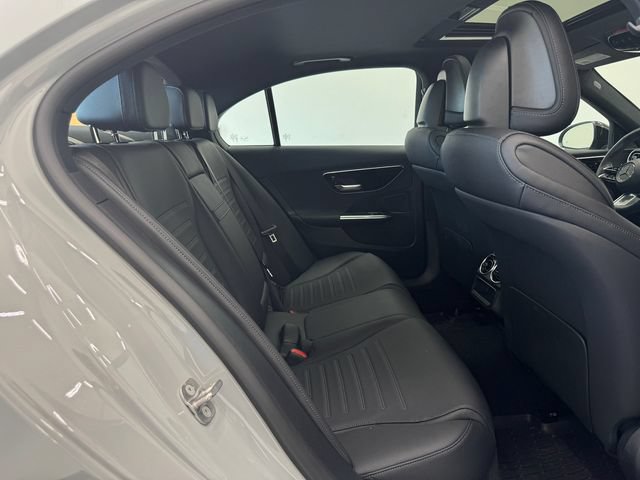Used 2025 Mercedes-Benz C 300 Sedan image 19