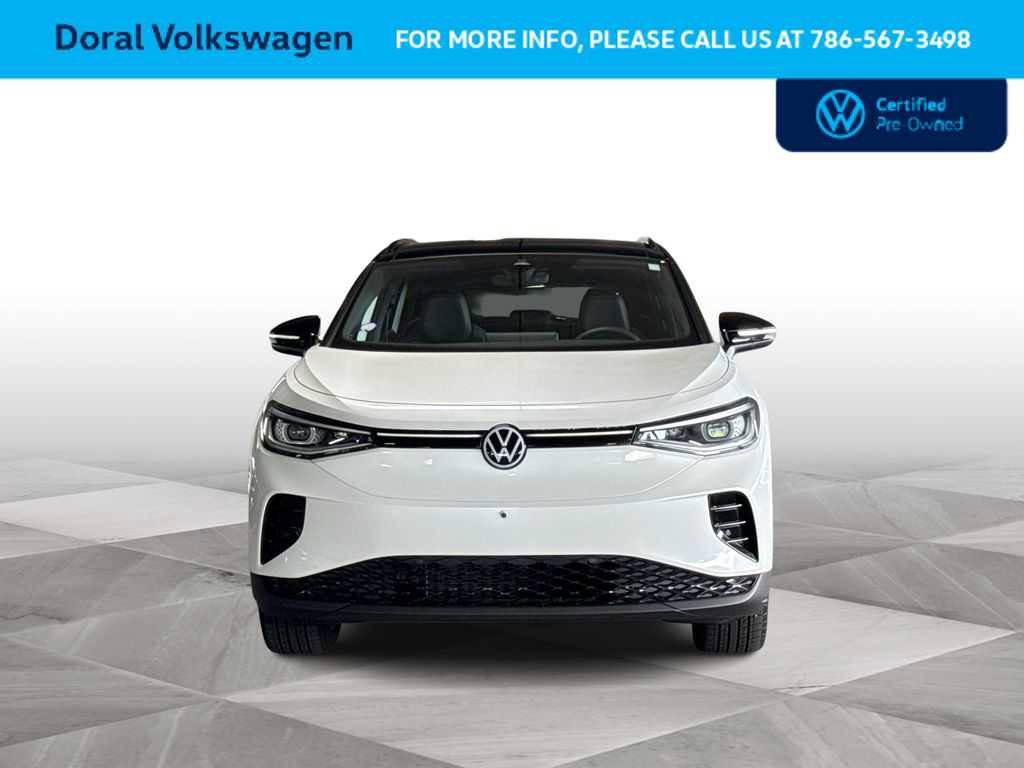 Certified 2025 Volkswagen ID.4 Pro S Plus w/ ID.4 Black Package AWD/4WD image 3