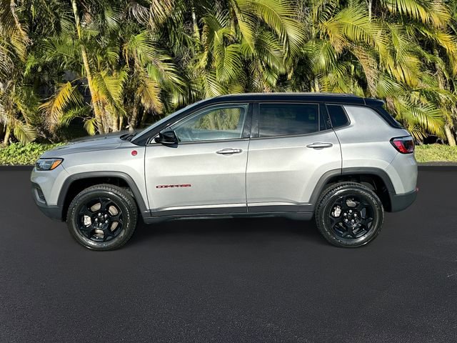 Used 2024 Jeep Compass Trailhawk image 8