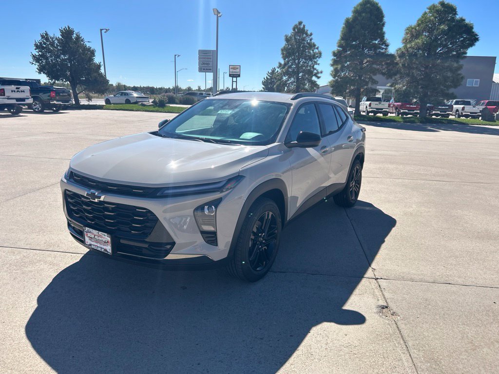 New 2026 Chevrolet Trax ACTIV w/ Driver Confidence Package