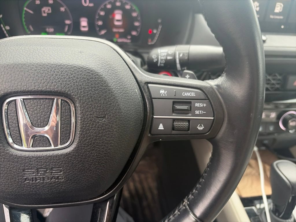 Used 2024 Honda Accord EX-L image 11