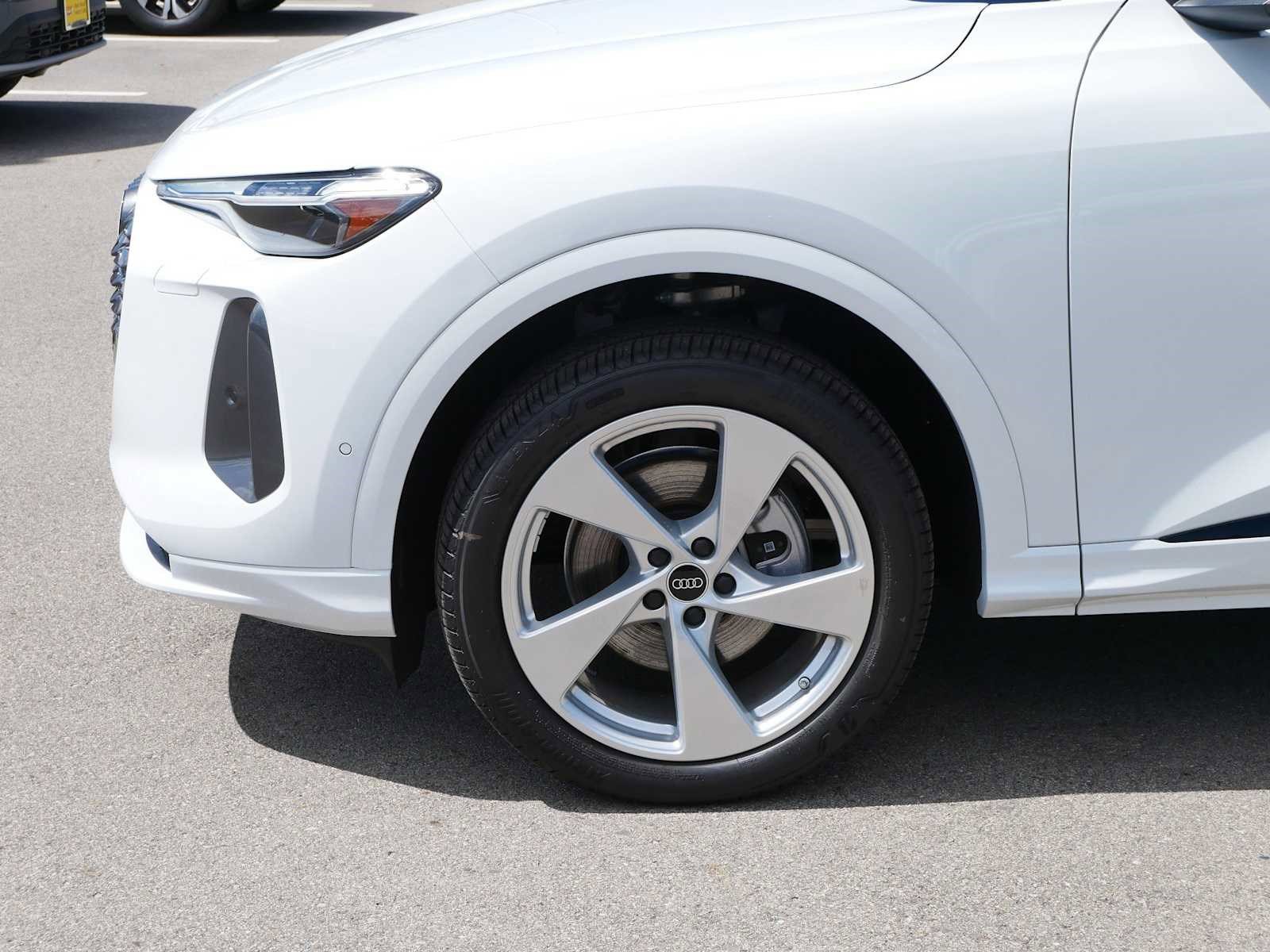 Certified 2025 Audi Q5 Premium Plus w/ Premium Plus image 4