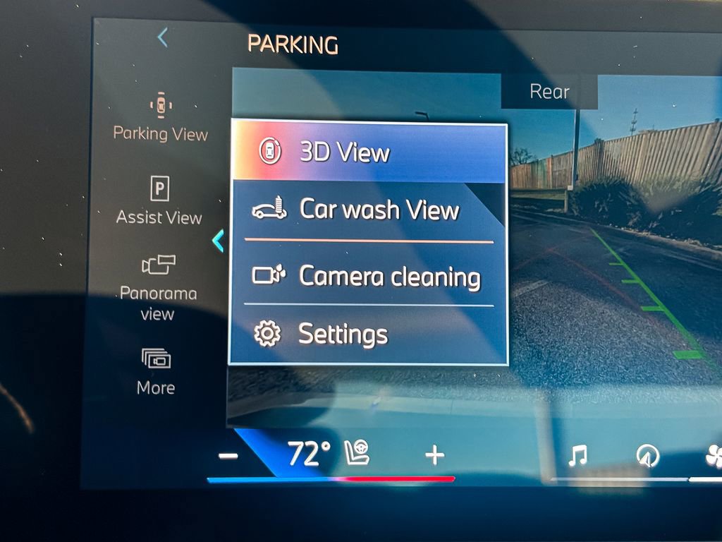 New 2026 BMW 740i xDrive w/ Premium Package image 22