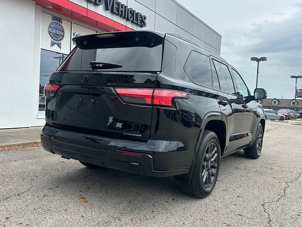 Certified 2026 Toyota Sequoia Platinum AWD/4WD image 5
