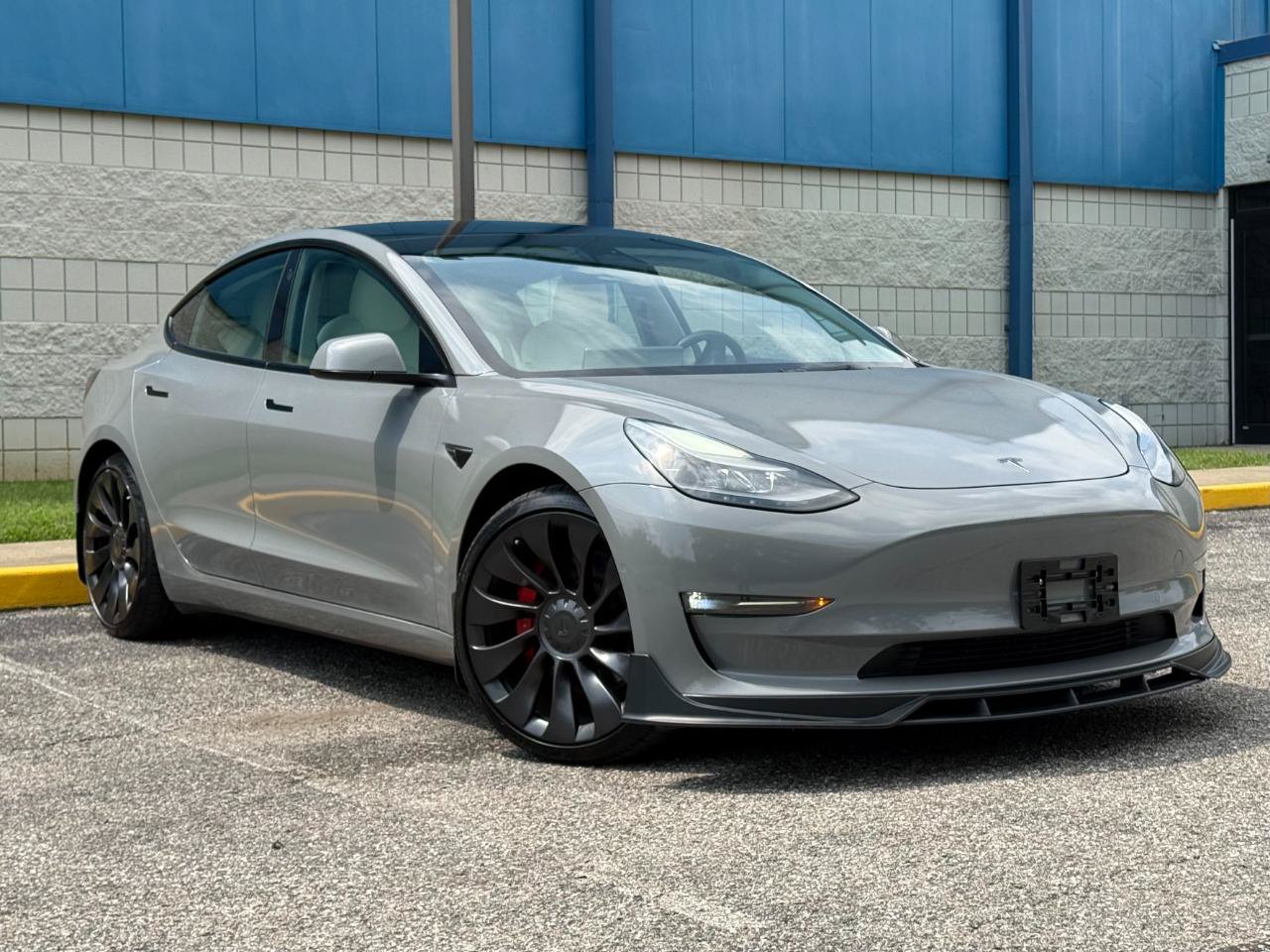 Used 2022 Tesla Model 3 Performance AWD/4WD image 3