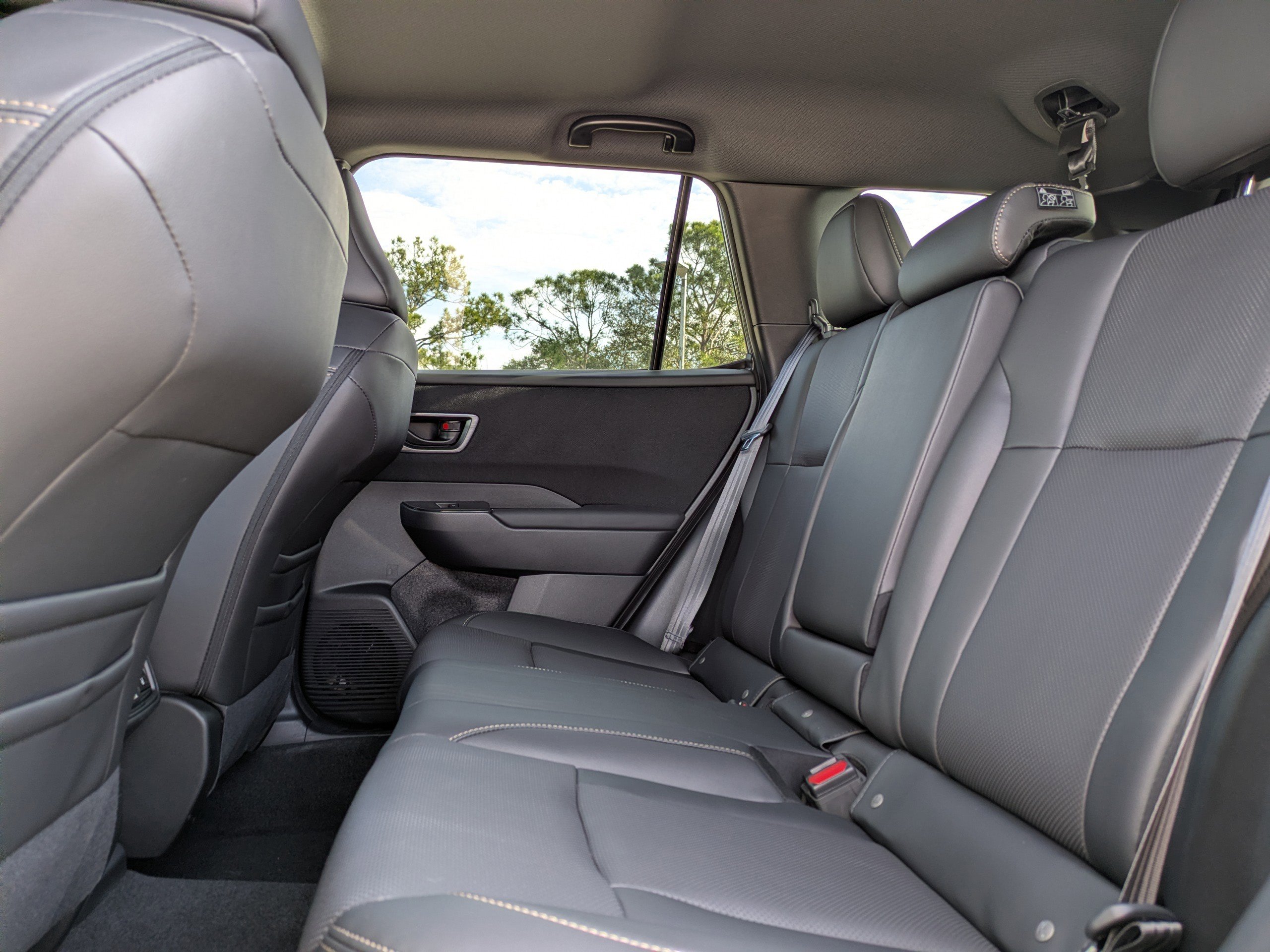 New 2026 Subaru Outback Limited XT w/ Premium/Limited Plus Package image 15