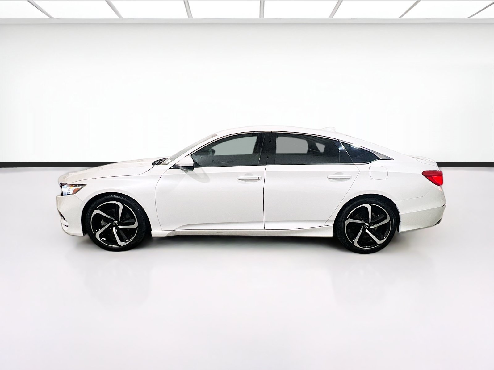 Used 2020 Honda Accord Sport image 21