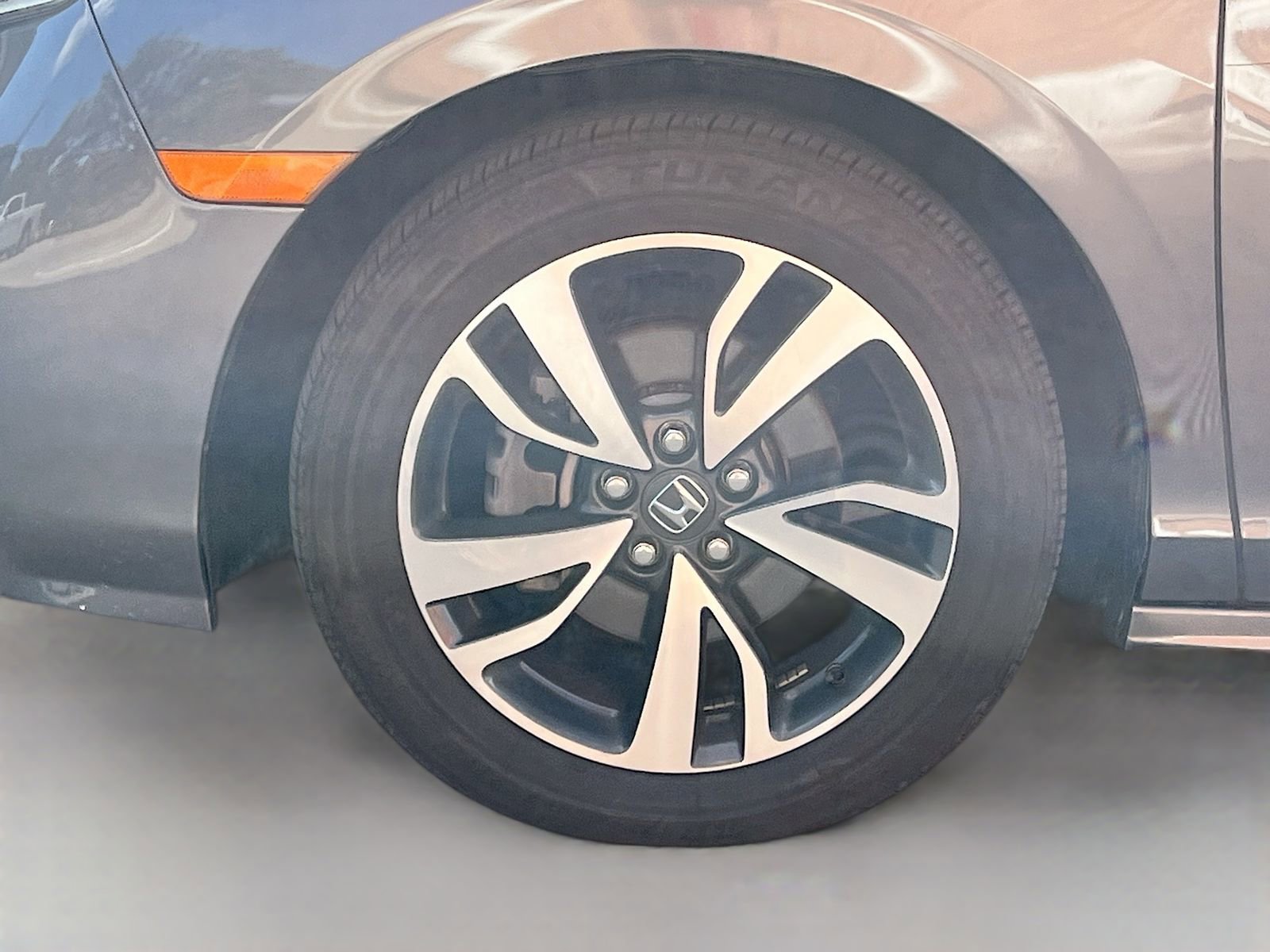 Used 2023 Honda Odyssey Touring image 33