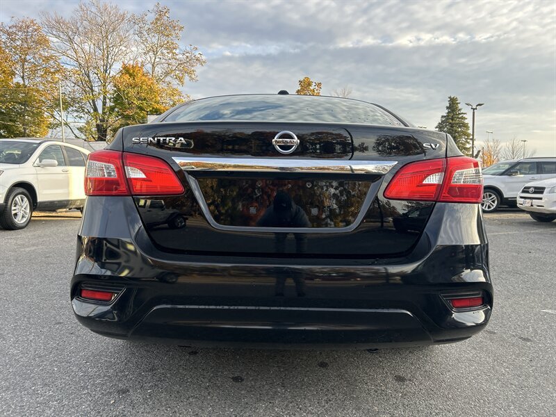 Used 2018 Nissan Sentra SV FWD image 5