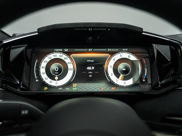 New 2026 Aston Martin Vanquish Convertible RWD image 38