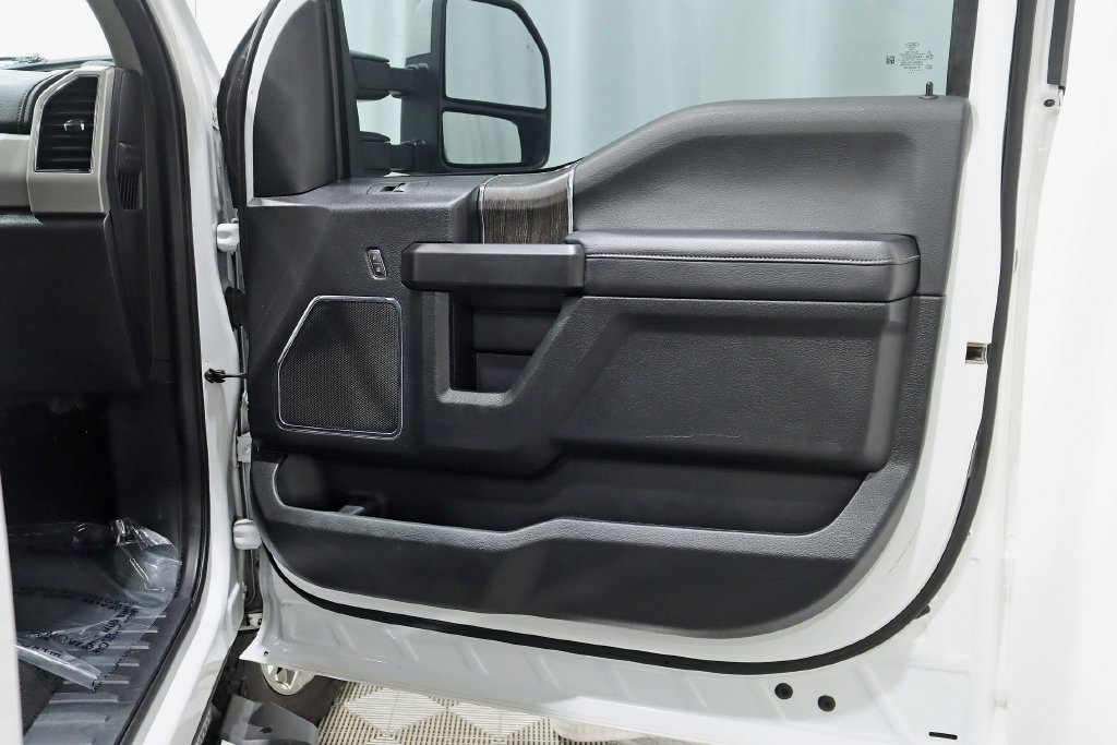 Used 2021 Ford F350 Lariat w/ Lariat Ultimate Package AWD/4WD image 35