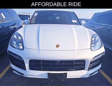 Used 2022 Porsche Cayenne S w/ Premium Package Plus AWD/4WD image 2