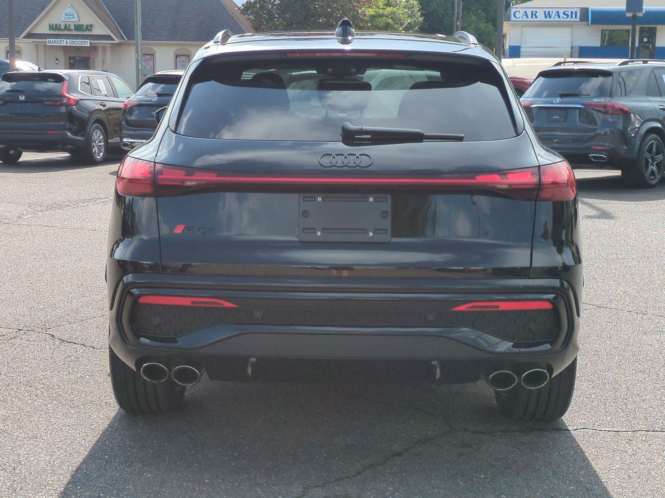 Used 2025 Audi SQ5 Prestige AWD/4WD image 4