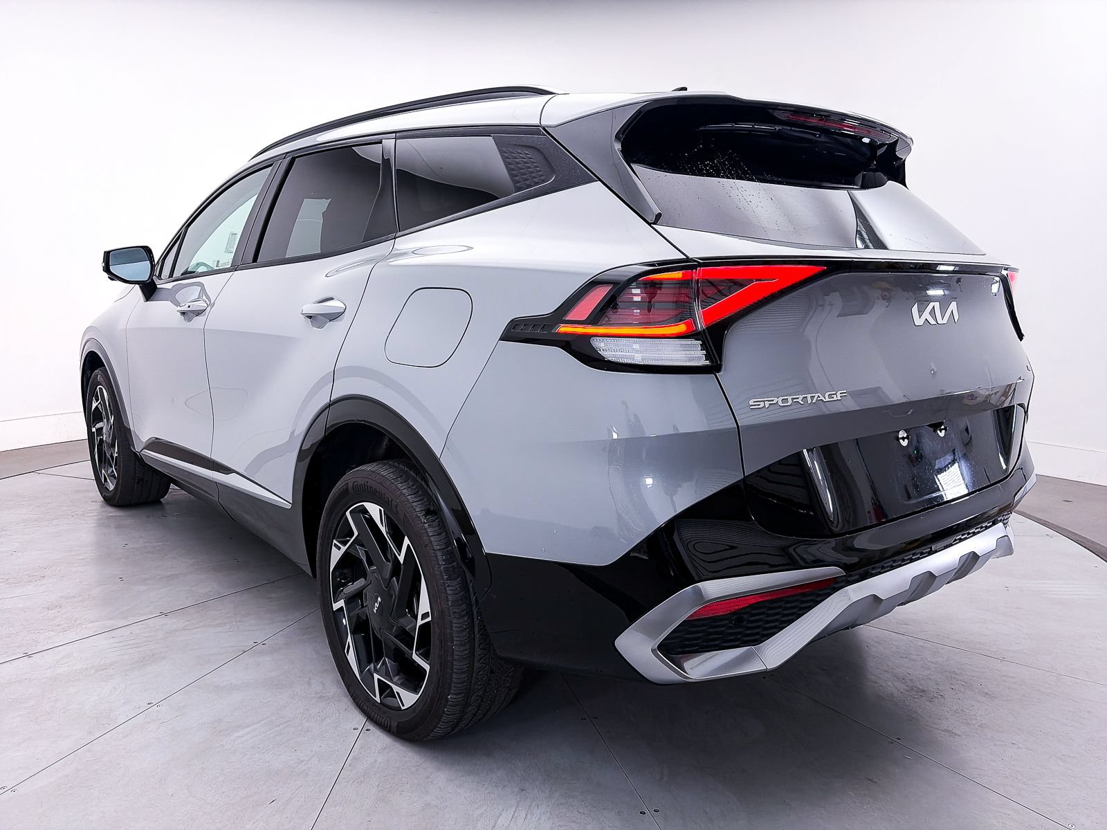 Used 2023 Kia Sportage SX AWD/4WD image 11