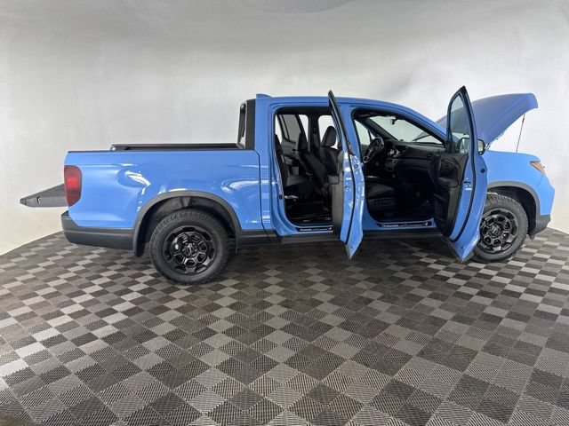 Certified 2025 Honda Ridgeline TrailSport+ image 17