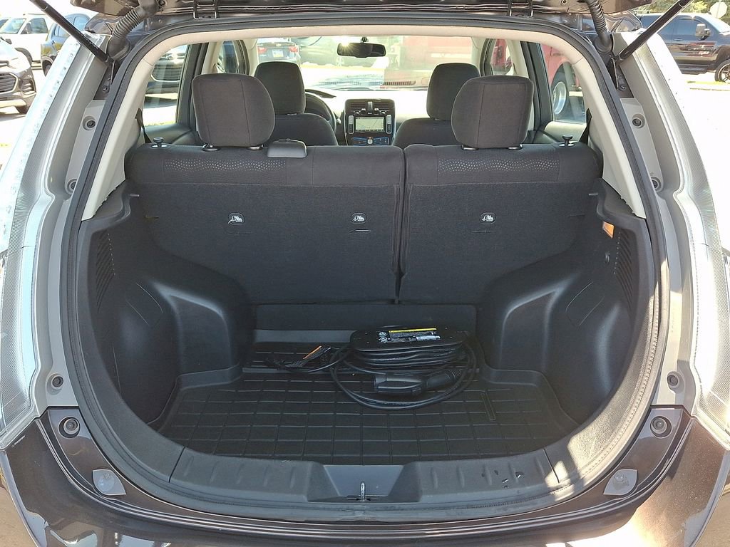 Used 2016 Nissan Leaf SV FWD image 31