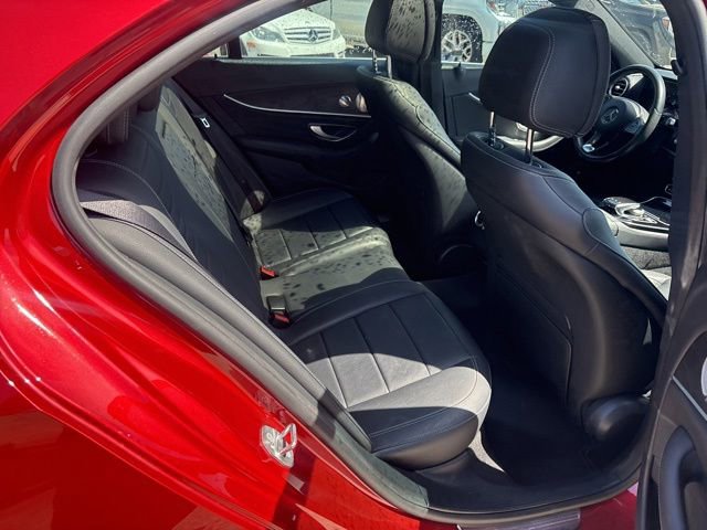 Used 2017 Mercedes-Benz E 300 4MATIC image 10