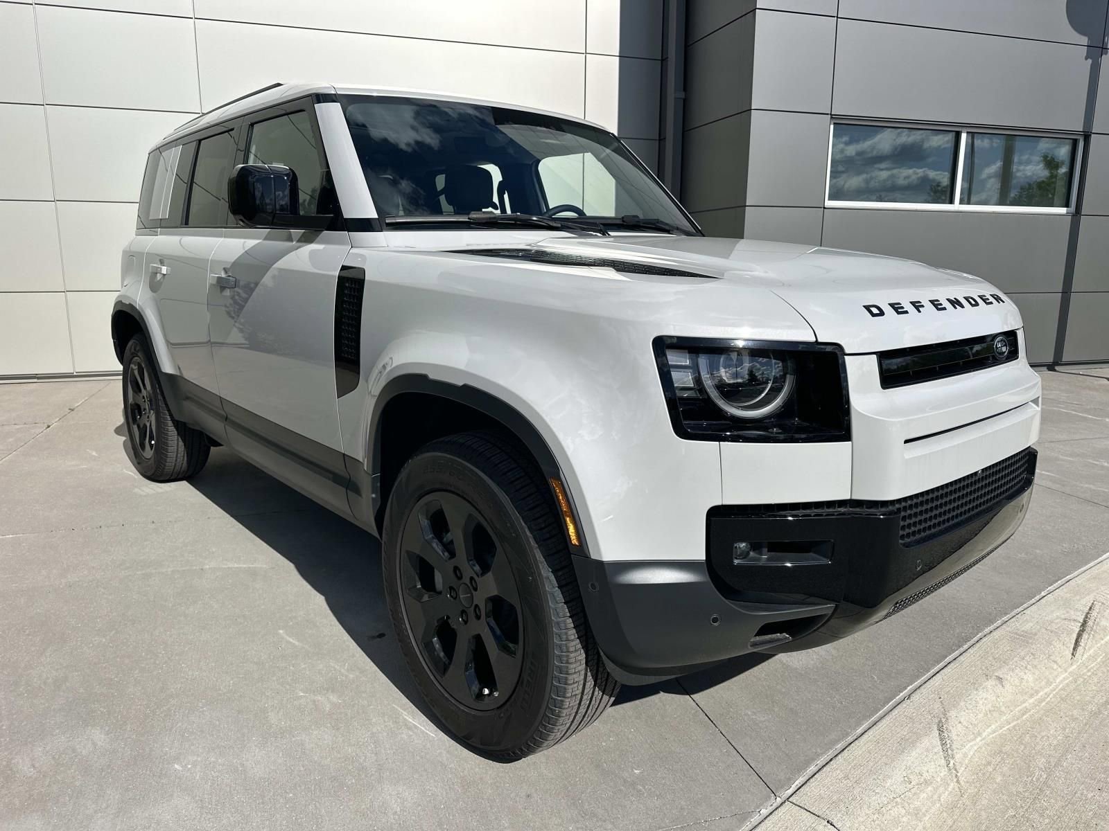New 2026 Land Rover Defender 110 S AWD/4WD image 3