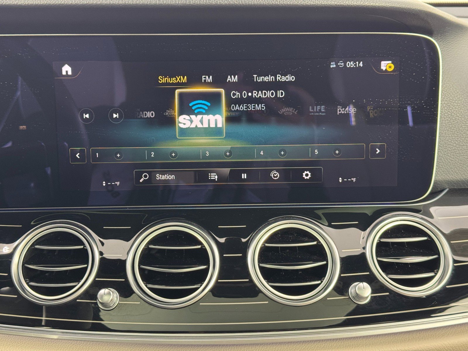 Used 2022 Mercedes-Benz E 450 4MATIC All-Terrain Wagon w/ Driver Assistance Package image 27