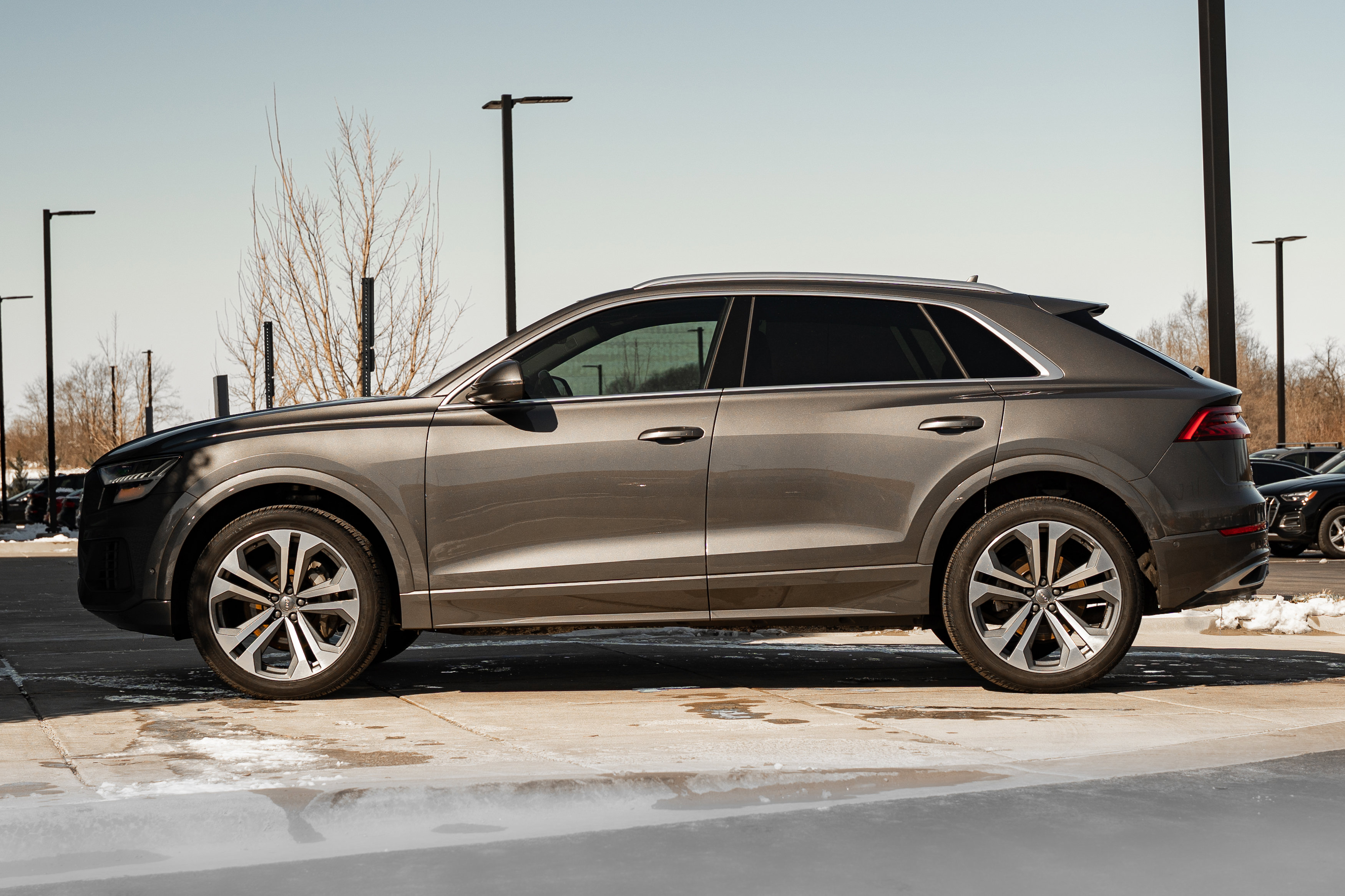 Used 2019 Audi Q8 Prestige w/ Towing Package image 6