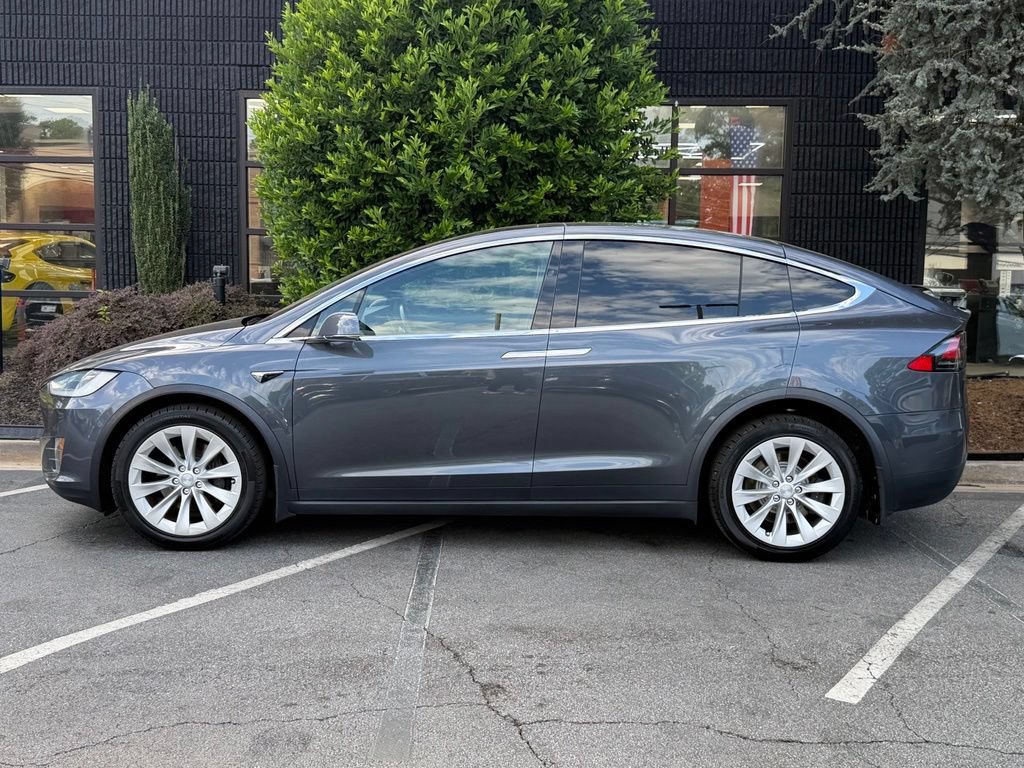 Used 2020 Tesla Model X Long Range AWD/4WD image 9