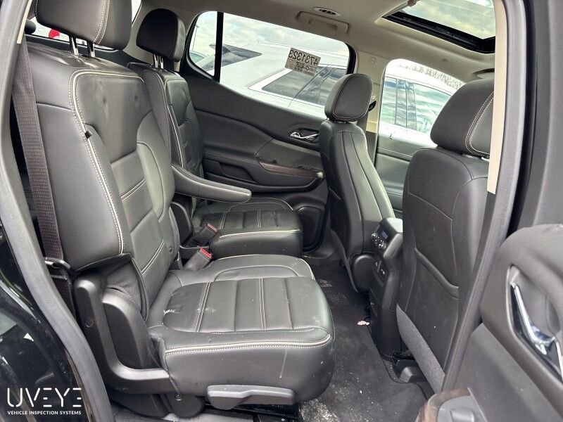 Used 2023 GMC Acadia Denali w/ Denali Ultimate Package image 8