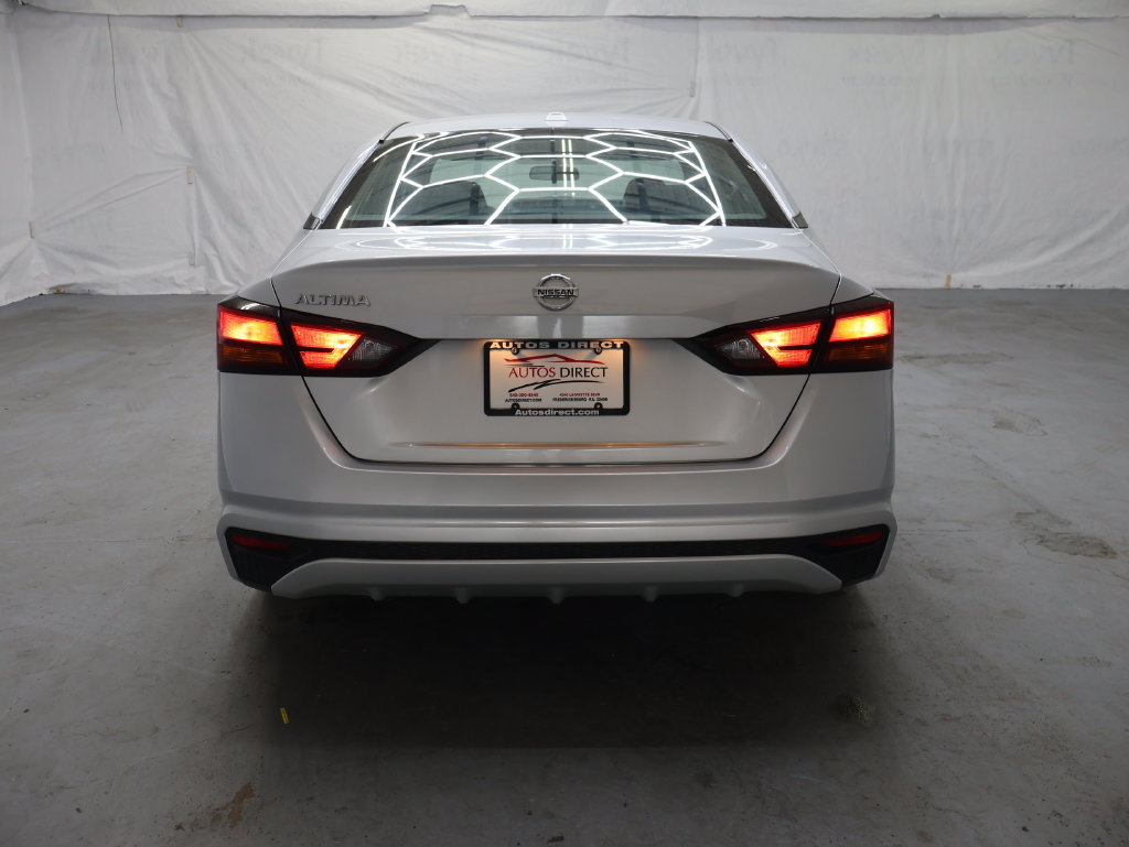Used 2019 Nissan Altima 2.5 S FWD image 6