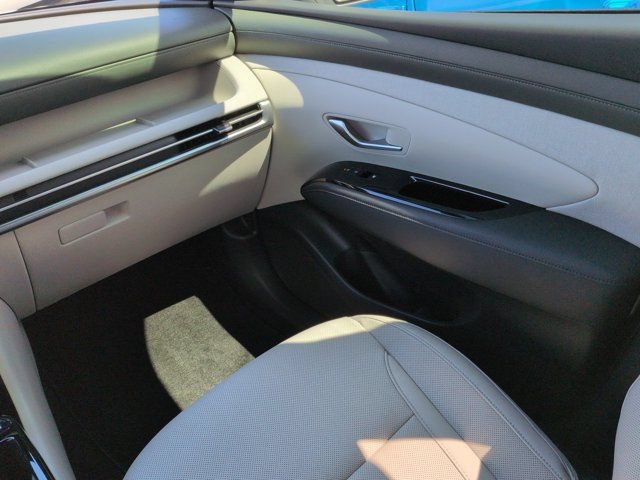 Certified 2026 Hyundai Tucson Limited FWD image 17