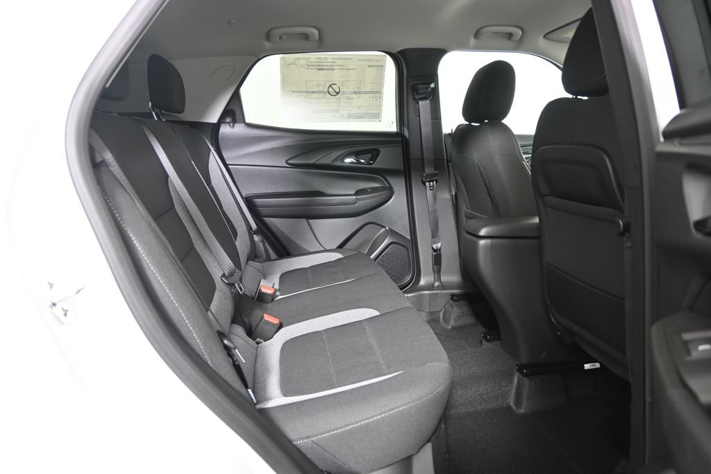 New 2026 Chevrolet TrailBlazer LS w/ LS Convenience Package AWD/4WD image 15