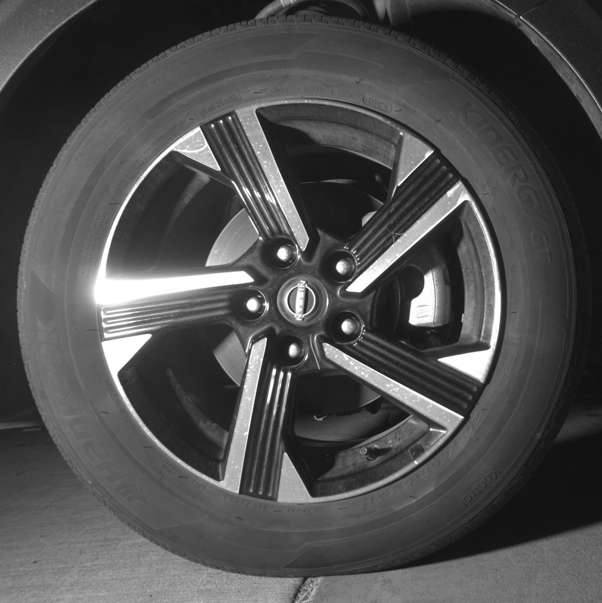 Used 2025 Nissan Sentra SV image 13