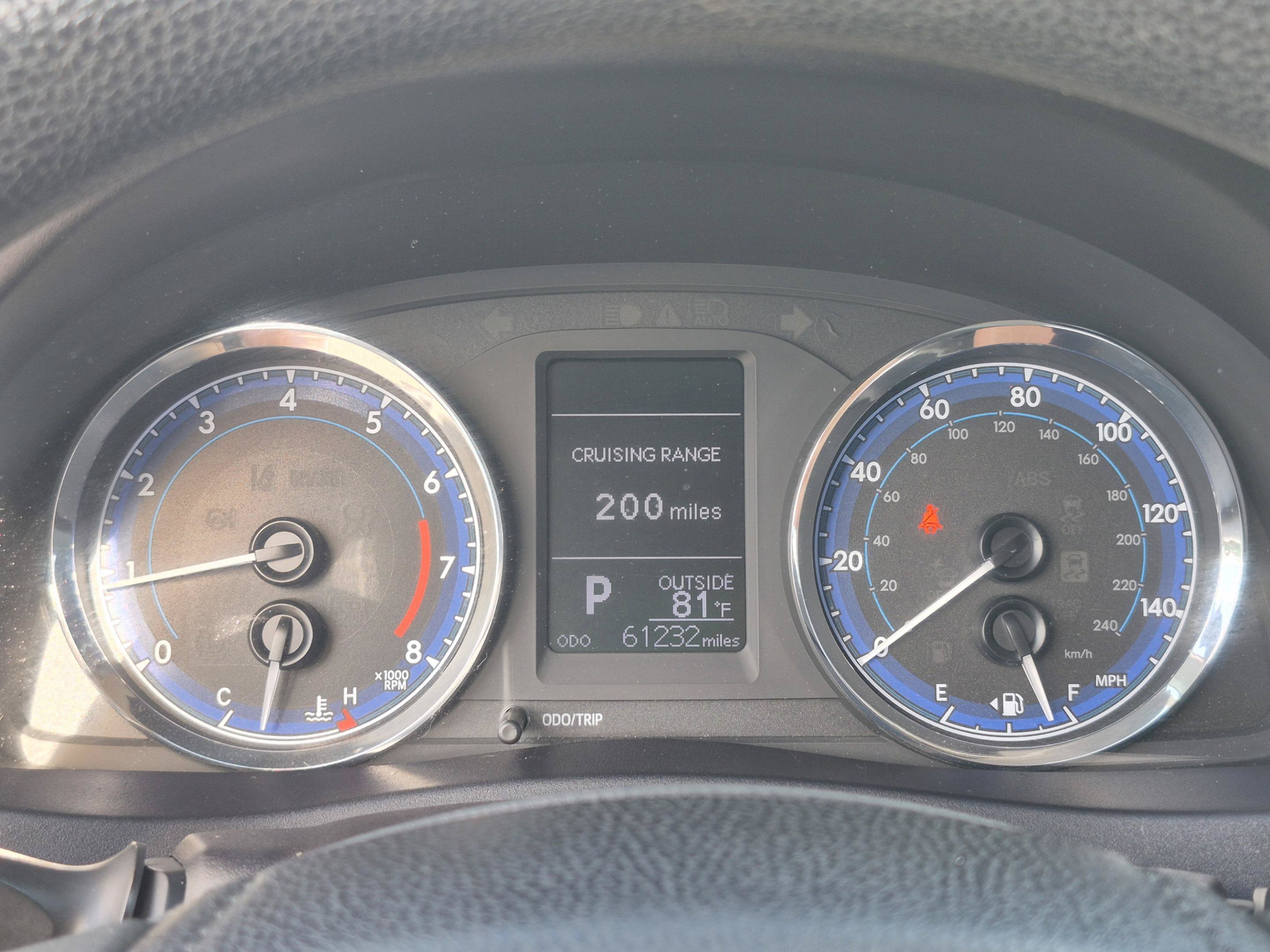 Used 2019 Toyota Corolla LE FWD image 30