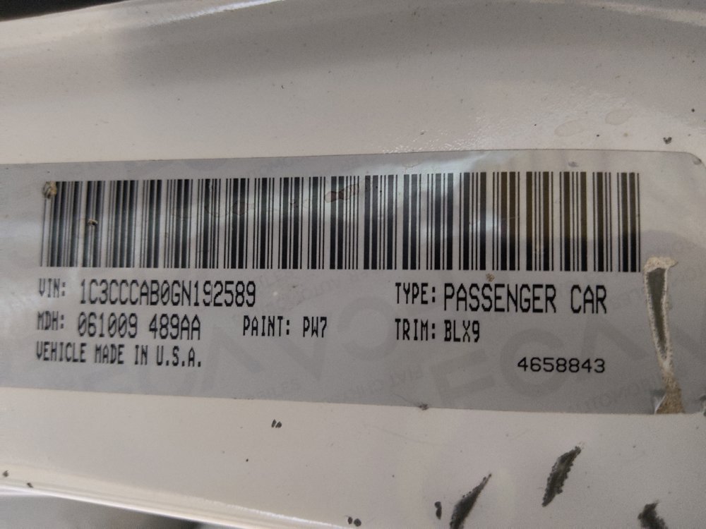 Used 2016 Chrysler 200 Limited FWD image 33