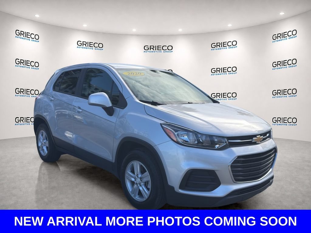 Used 2020 Chevrolet Trax LS w/ Tint and Cruise Package FWD image 1